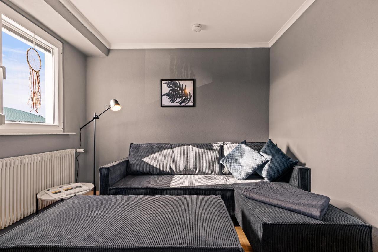 Apartment Fuer Bis Zu 6 Personen Mit Terrasse Und Klima FDH Exterior foto
